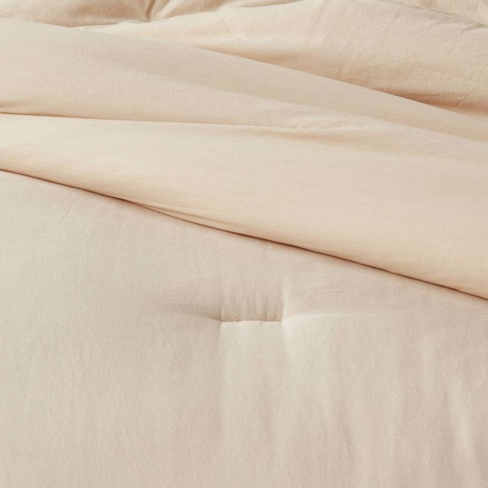 Open Box - Threshold - Comforter Set 100% Sateen Quilted, Khaki Khaki - Picture 4 of 4